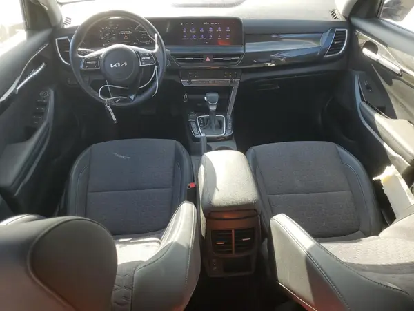 KNDEUCA7XR7478521 2024 KIA SELTOS - Image 8