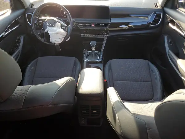 KNDEUCA7XR7620382 2024 KIA SELTOS - Image 8