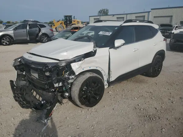 KNDEUCA7XR7645993 2024 KIA SELTOS - Image 1
