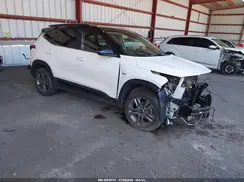KNDEUCAA0M7148844 2021 KIA SELTOS