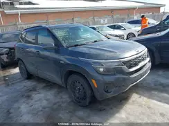 KNDEUCAA0M7181827 2021 KIA SELTOS