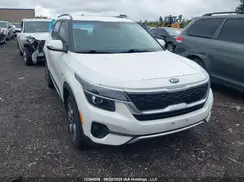 KNDEUCAA0M7220836 2021 KIA SELTOS