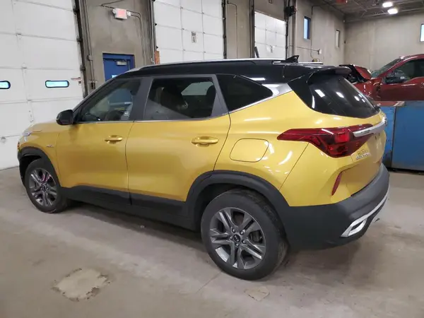 KNDEUCAA0M7223073 2021 KIA SELTOS - Image 2