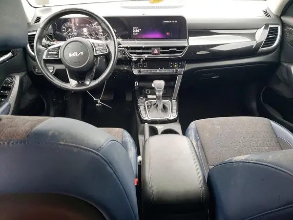 KNDEUCAA0R7510386 2024 KIA SELTOS - Image 8