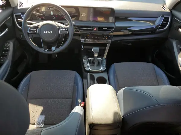 KNDEUCAA0S7795399 2025 KIA SELTOS - Image 8