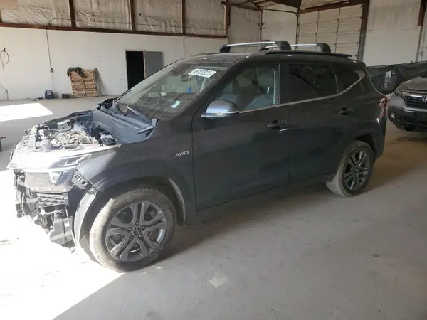 KNDEUCAA1M7083485 2021 KIA SELTOS - Image 1