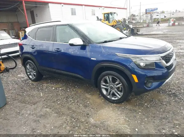 KNDEUCAA1M7088881 2021 KIA SELTOS - Image 1