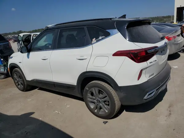 KNDEUCAA1M7164339 2021 KIA SELTOS - Image 2