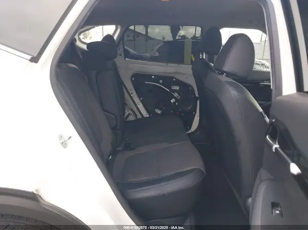 KNDEUCAA1M7166138 2021 KIA SELTOS - Image 8