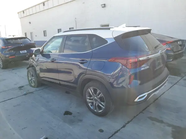 KNDEUCAA1M7202801 2021 KIA SELTOS - Image 2