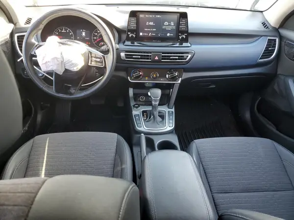 KNDEUCAA1M7202801 2021 KIA SELTOS - Image 8