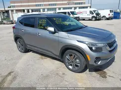KNDEUCAA1M7205522 2021 KIA SELTOS