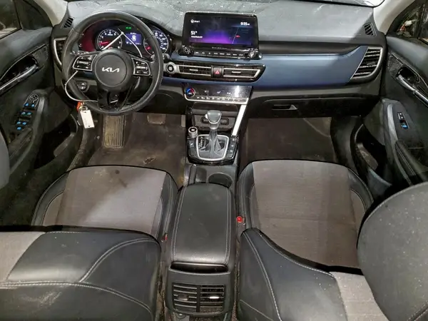 KNDEUCAA1N7269514 2022 KIA SELTOS - Image 8