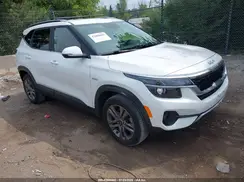 KNDEUCAA1N7342333 2022 KIA SELTOS
