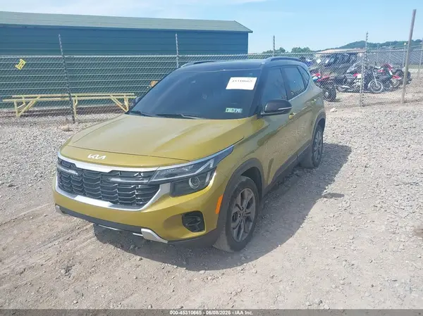 KNDEUCAA1R7618998 2024 KIA SELTOS - Image 2