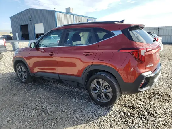 KNDEUCAA1R7619116 2024 KIA SELTOS - Image 2