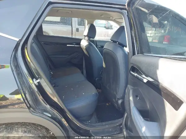 KNDEUCAA1R7640810 2024 KIA SELTOS - Image 8