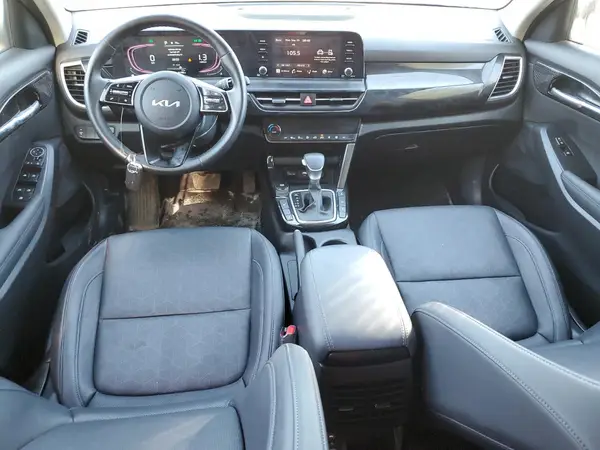 KNDEUCAA1R7664539 2024 KIA SELTOS - Image 8