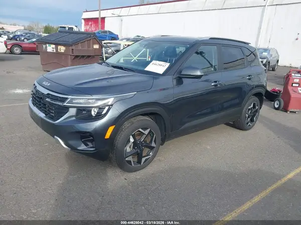 KNDEUCAA1S7682691 2025 KIA SELTOS - Image 2