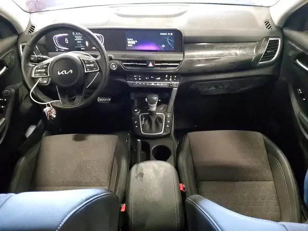 KNDEUCAA1S7789188 2025 KIA SELTOS - Image 8