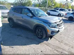KNDEUCAA2M7085598 2021 KIA SELTOS