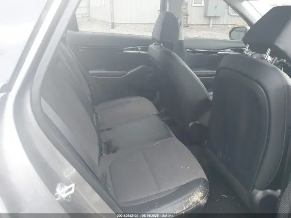 KNDEUCAA2M7099890 2021 KIA SELTOS - Image 8