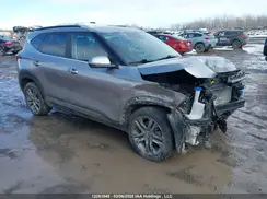 KNDEUCAA2M7210583 2021 KIA SELTOS