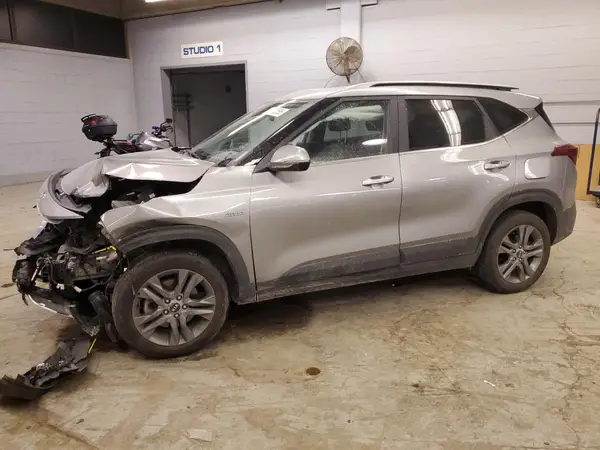 KNDEUCAA2M7219171 2021 KIA SELTOS - Image 1