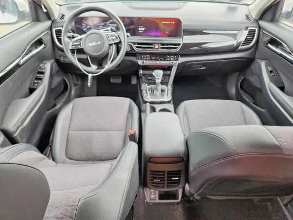 KNDEUCAA2R7552459 2024 KIA SELTOS - Image 8