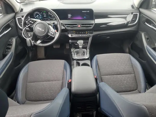 KNDEUCAA2R7567348 2024 KIA SELTOS - Image 8