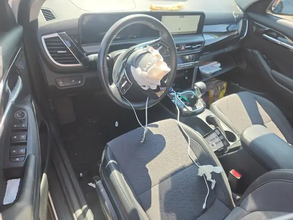KNDEUCAA2R7585266 2024 KIA SELTOS - Image 8