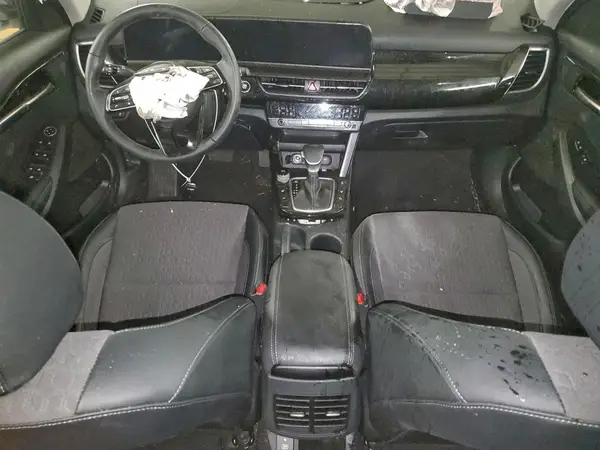KNDEUCAA2S7797266 2025 KIA SELTOS - Image 8