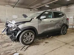 KNDEUCAA3M7069393 2021 KIA SELTOS