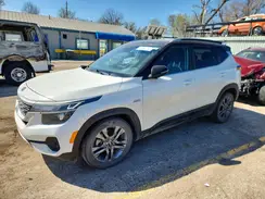 KNDEUCAA3M7070236 2021 KIA SELTOS