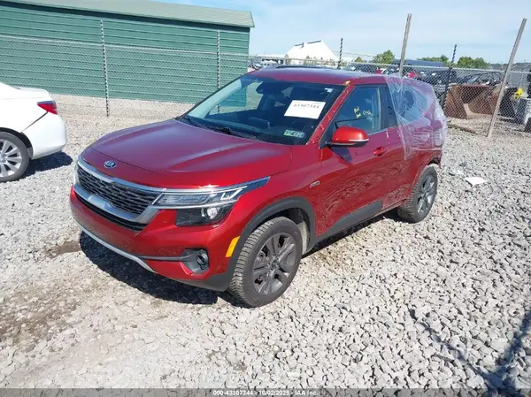 KNDEUCAA3M7104076 2021 KIA SELTOS - Image 2