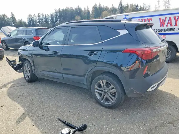 KNDEUCAA3M7166335 2021 KIA SELTOS - Image 2
