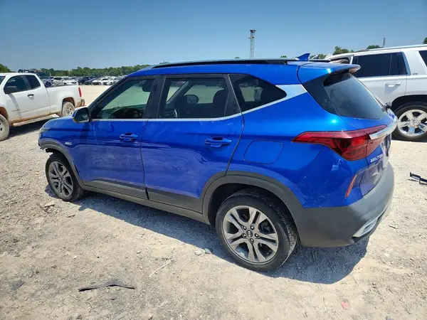 KNDEUCAA3M7174418 2021 KIA SELTOS - Image 2