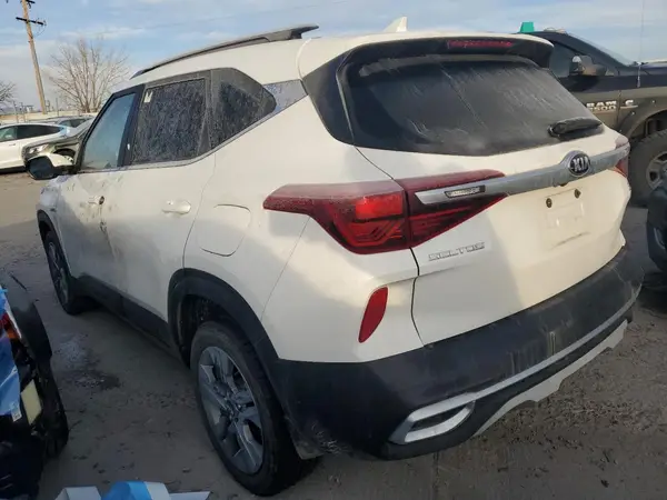 KNDEUCAA3M7177156 2021 KIA SELTOS - Image 2