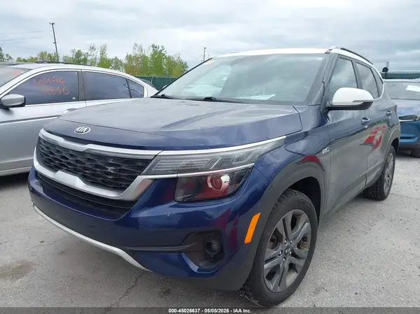 KNDEUCAA3M7201326 2021 KIA SELTOS - Image 2