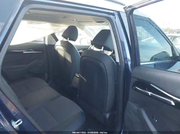 KNDEUCAA3M7226226 2021 KIA SELTOS - Image 8