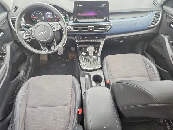 KNDEUCAA3N7334167 2022 KIA SELTOS - Image 8