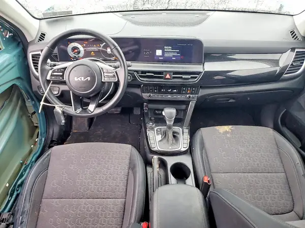 KNDEUCAA3R7475911 2024 KIA SELTOS - Image 8