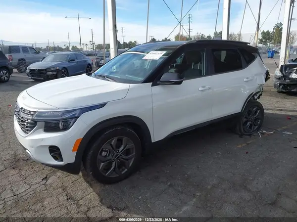 KNDEUCAA3R7494572 2024 KIA SELTOS - Image 2