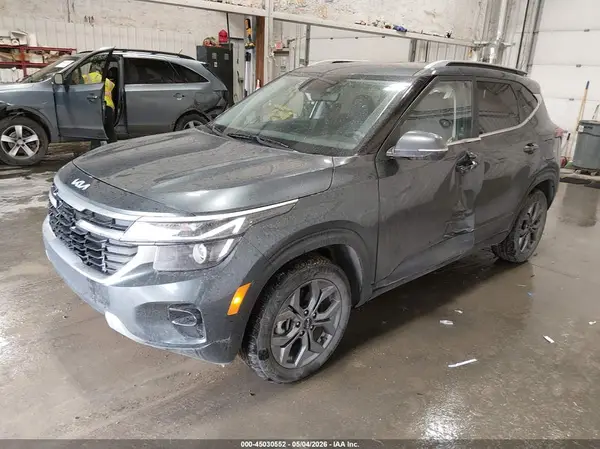 KNDEUCAA3R7515663 2024 KIA SELTOS - Image 2