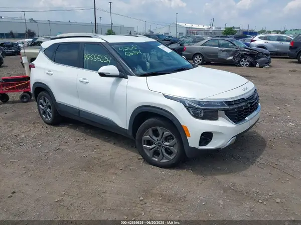 KNDEUCAA3R7532320 2024 KIA SELTOS - Image 1