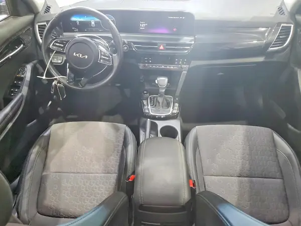 KNDEUCAA3R7623202 2024 KIA SELTOS - Image 8