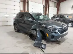 KNDEUCAA3R7627590 2024 KIA SELTOS