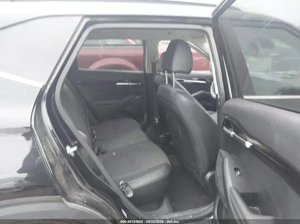 KNDEUCAA3R7654241 2024 KIA SELTOS - Image 8