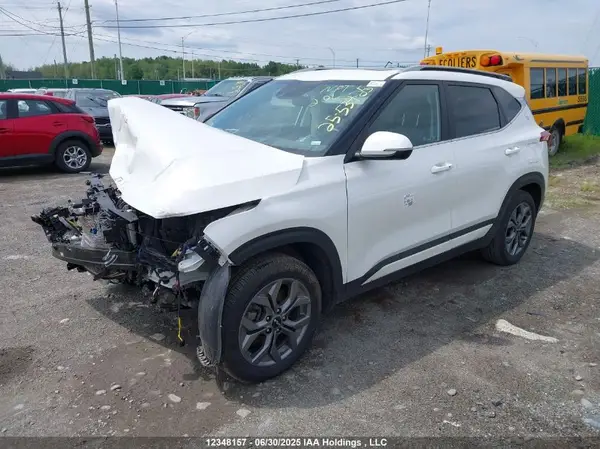 KNDEUCAA3S7675158 2025 KIA SELTOS - Image 2