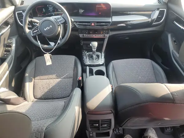 KNDEUCAA3S7740753 2025 KIA SELTOS - Image 8